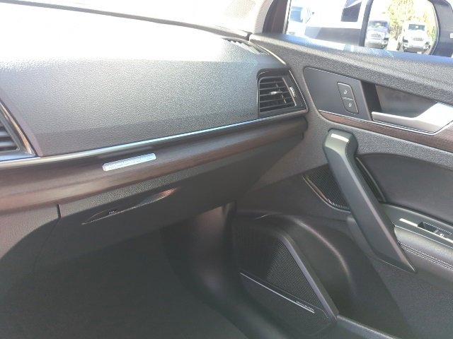 Used 2023 Audi Q5 2.0T Premium Plus w/ Premium Plus Package image 8