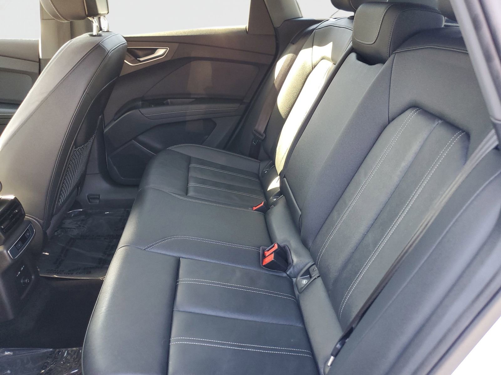 Used 2023 Audi Q4 e-tron Premium w/ 20" Wheel Package image 15