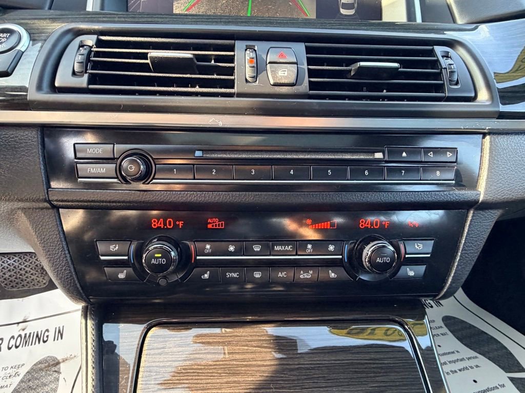 Used 2016 BMW 550i xDrive Sedan image 23