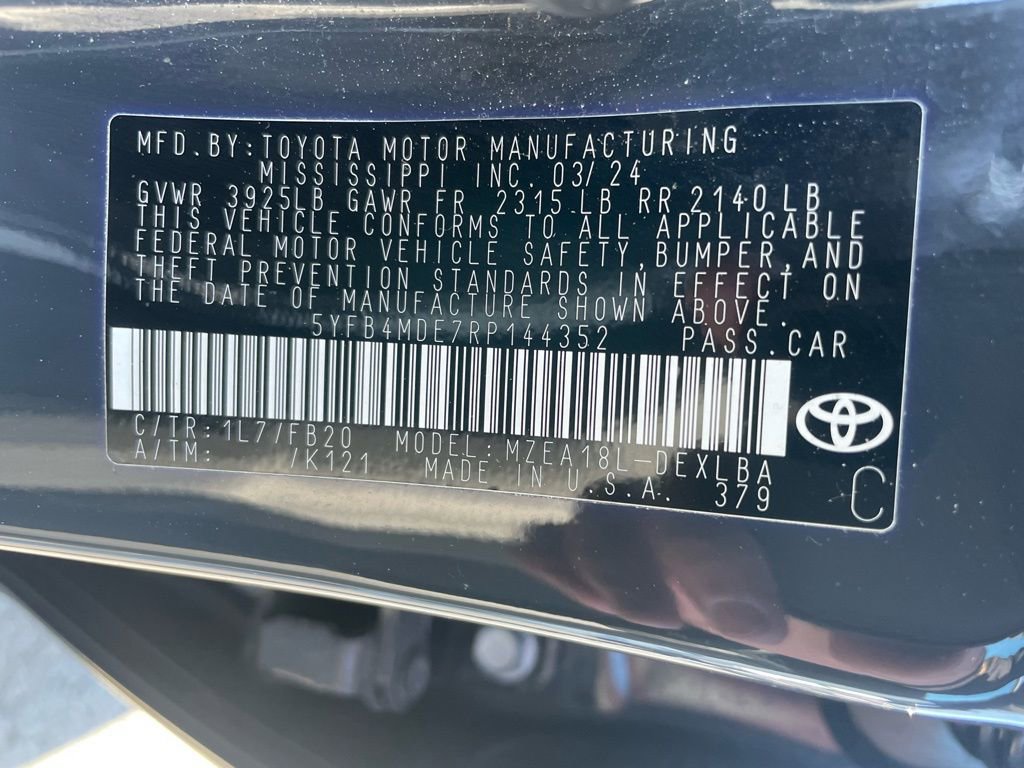Used 2024 Toyota Corolla LE FWD image 37