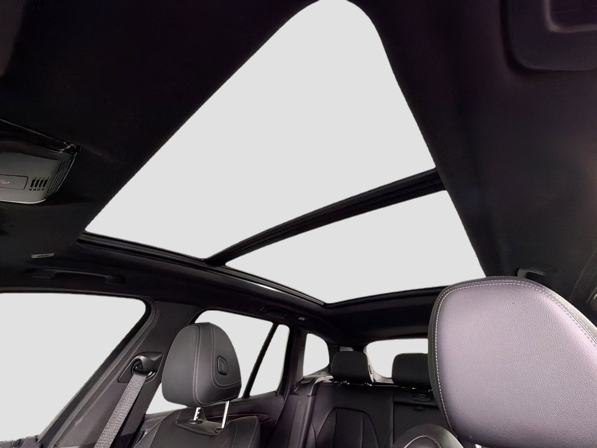 Certified 2024 BMW X3 M40i w/ Parking Assistance Package image 22