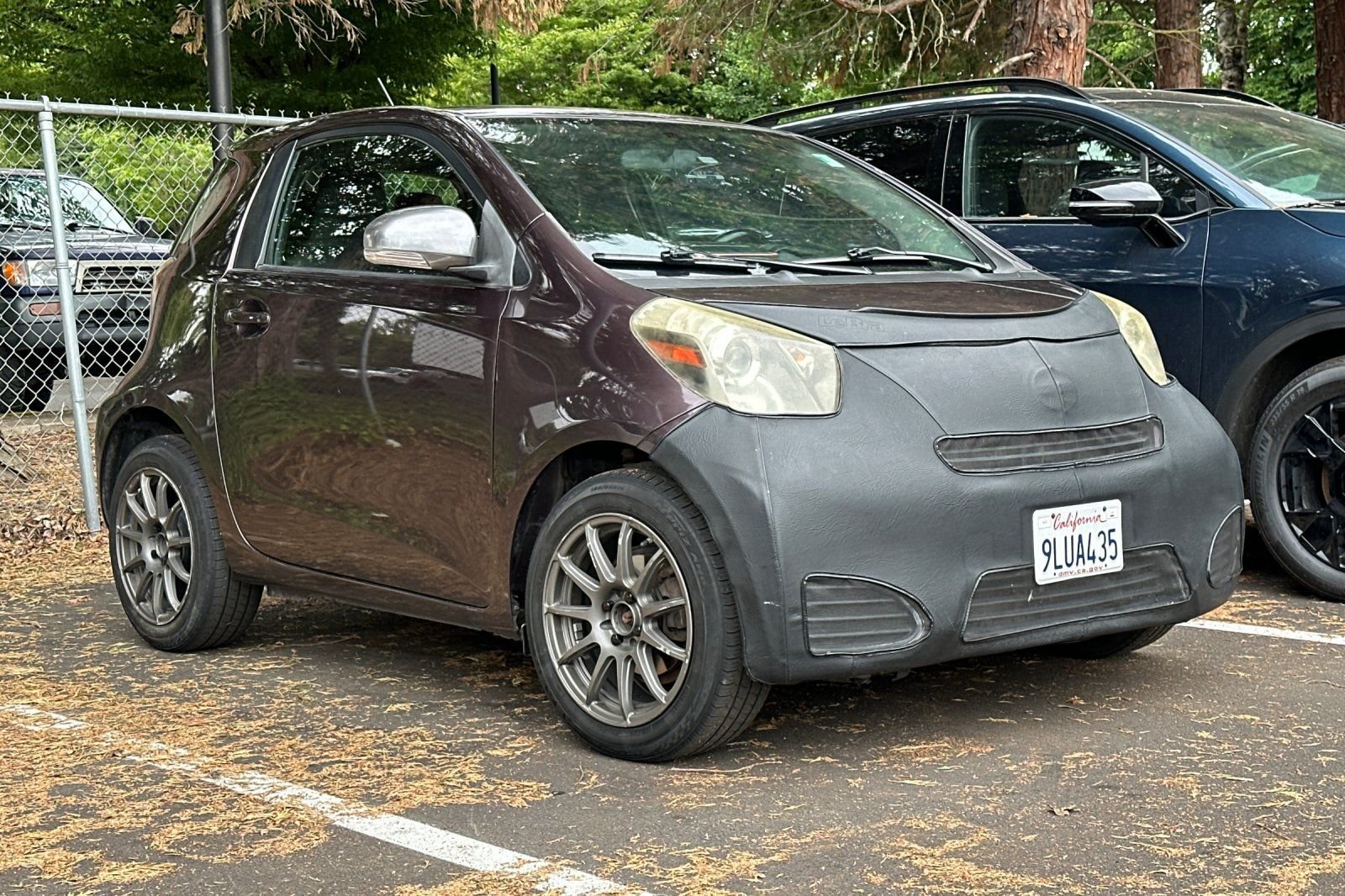 Used 2012 Scion iQ w/ Rear Speaker Pkg FWD image 2
