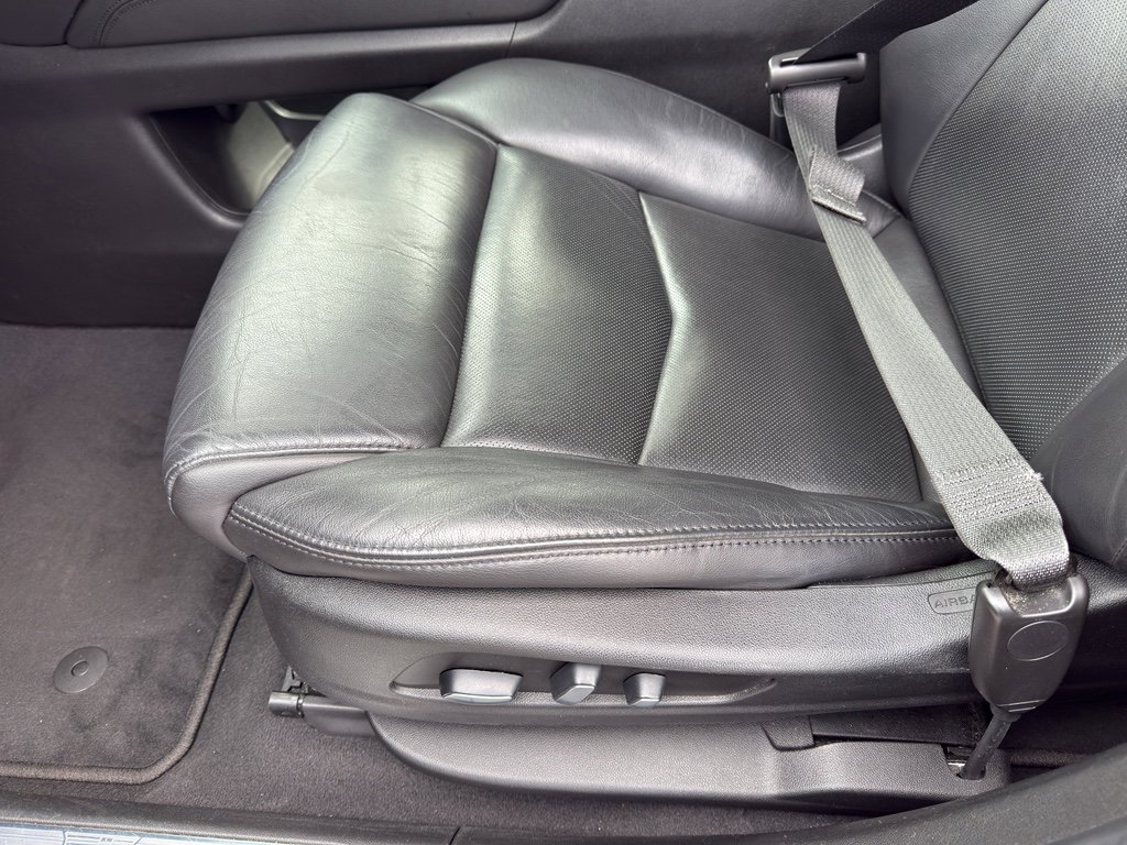 Used 2019 Cadillac XT5 Luxury w/ LPO, Radiant Package image 12