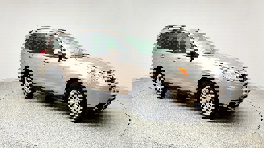 Used 2015 Subaru Forester 2.5i Premium w/ All-Weather Package image 3