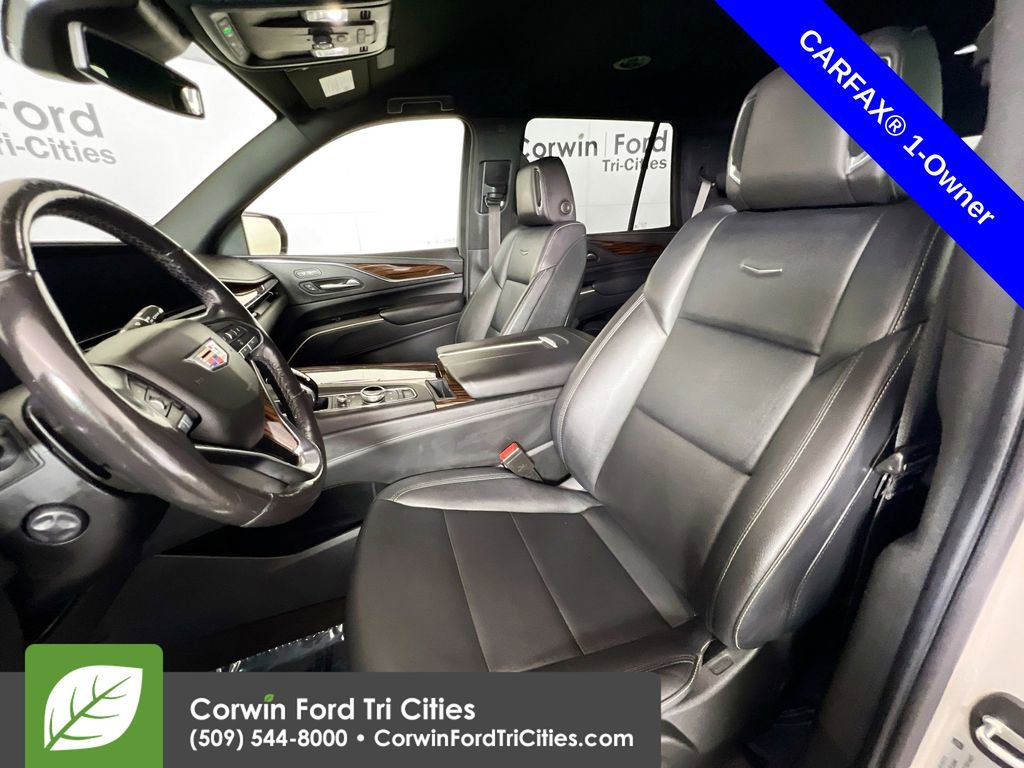 Used 2022 Cadillac Escalade Luxury w/ LPO, Floor Liner Package image 25