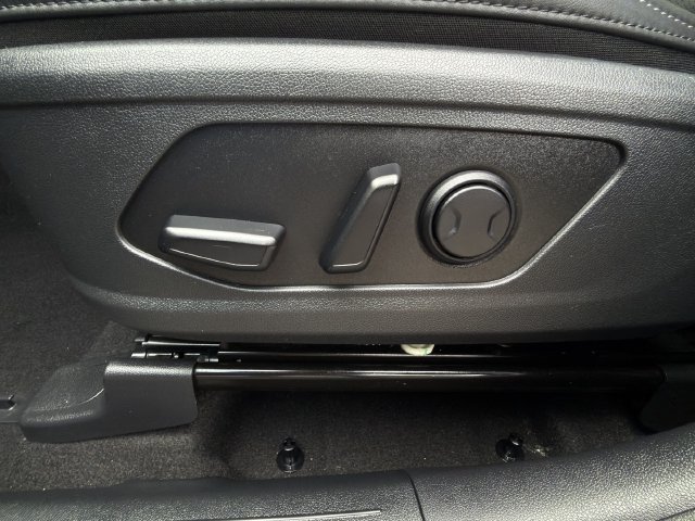 Used 2023 Kia Sorento EX w/ Panoramic Sunroof Package FWD image 26