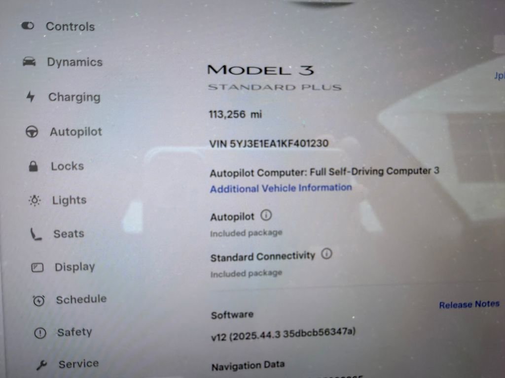 Used 2019 Tesla Model 3 Standard Range Plus image 24