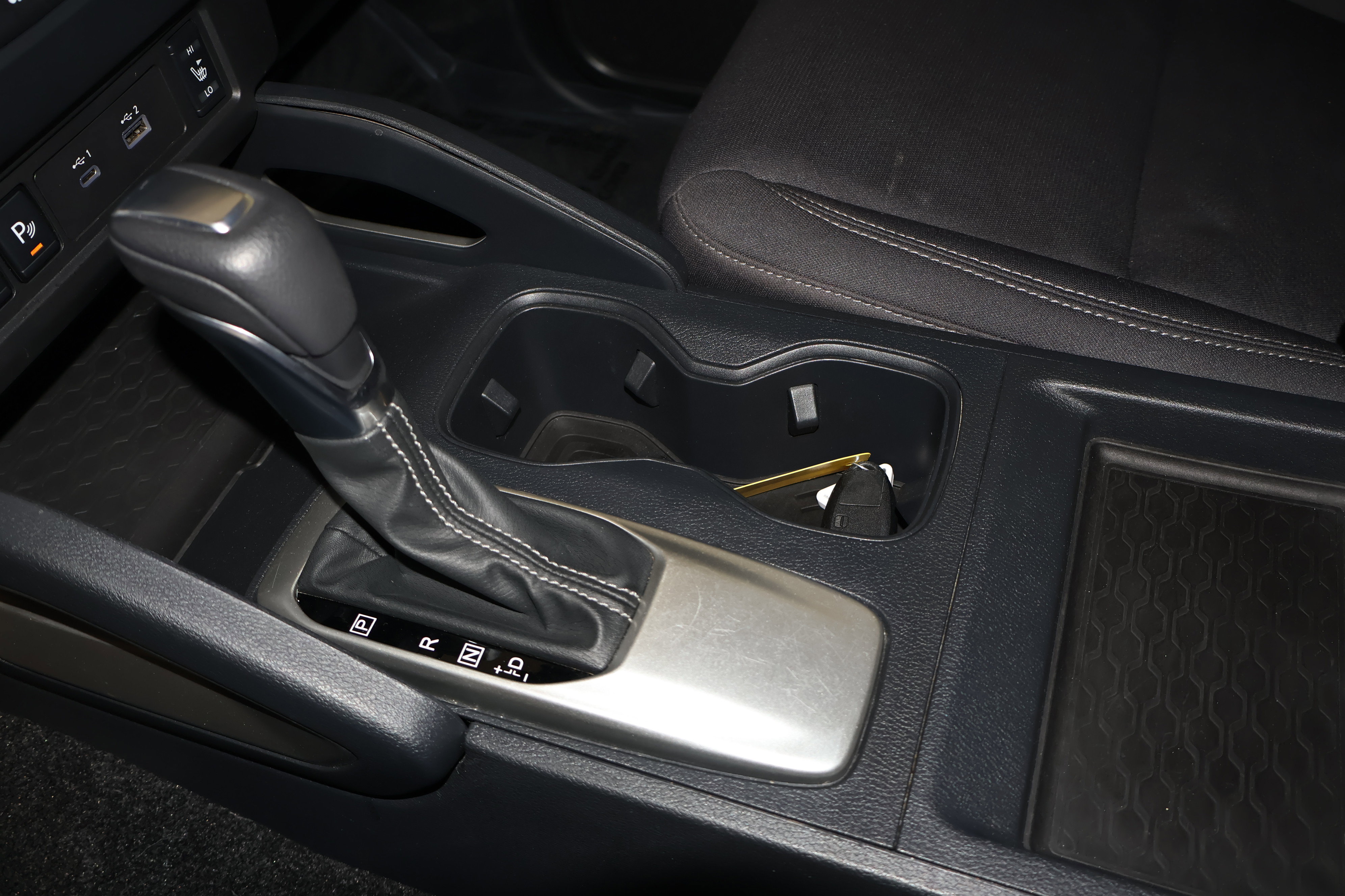 Used 2022 Nissan Frontier SV image 34