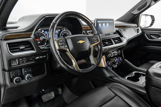 Used 2021 Chevrolet Suburban High Country AWD/4WD image 12