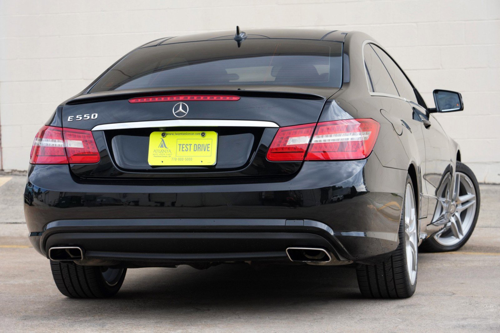 Used 2012 Mercedes-Benz E 550 Coupe image 4
