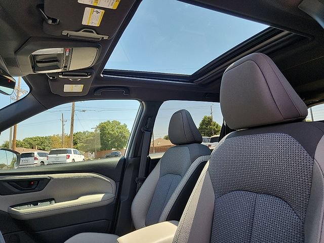Certified 2025 Subaru Forester Premium AWD/4WD image 12