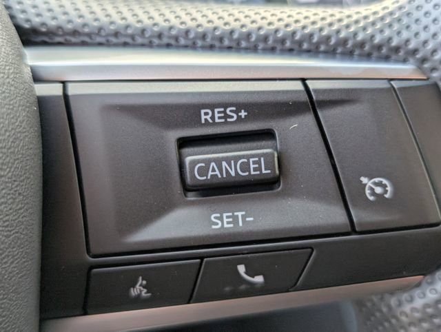 New 2025 Mitsubishi Outlander ES FWD image 15