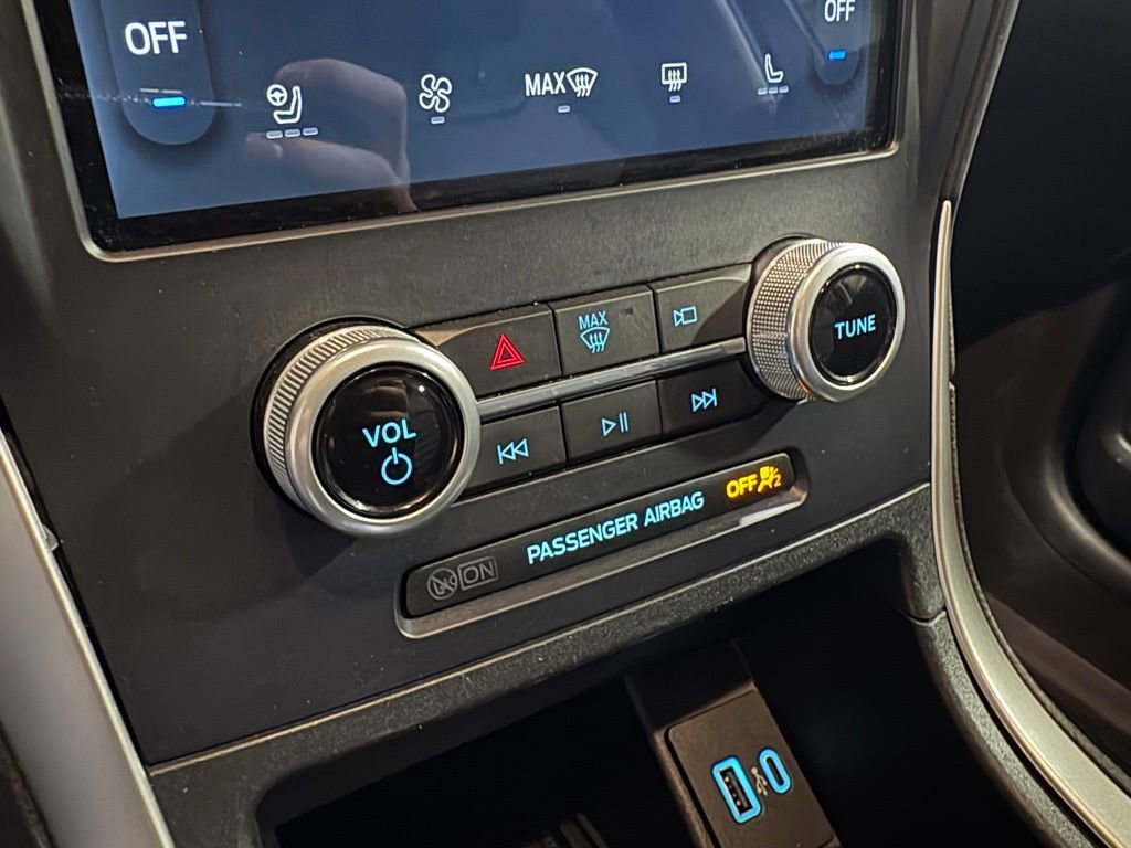 Used 2023 Ford Edge SEL w/ Convenience Package image 18