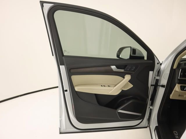 Certified 2023 Audi Q5 2.0T Prestige w/ Prestige Package image 10