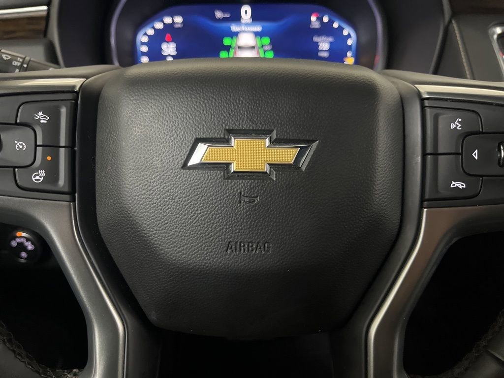 Used 2023 Chevrolet Suburban Premier image 65