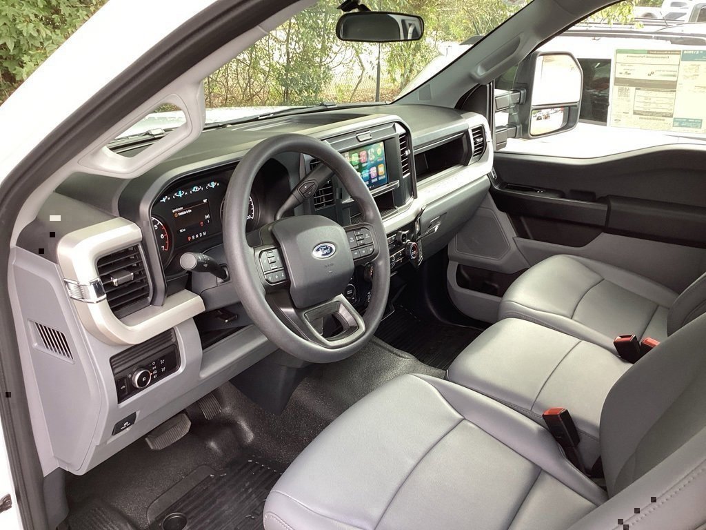 New 2025 Ford F250 XL w/ FX4 Off-Road Package image 28