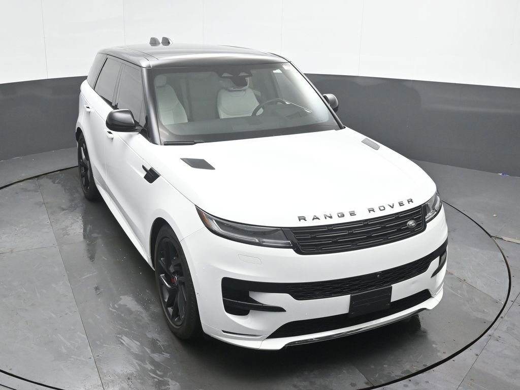 Used 2024 Land Rover Range Rover Sport Dynamic SE image 36
