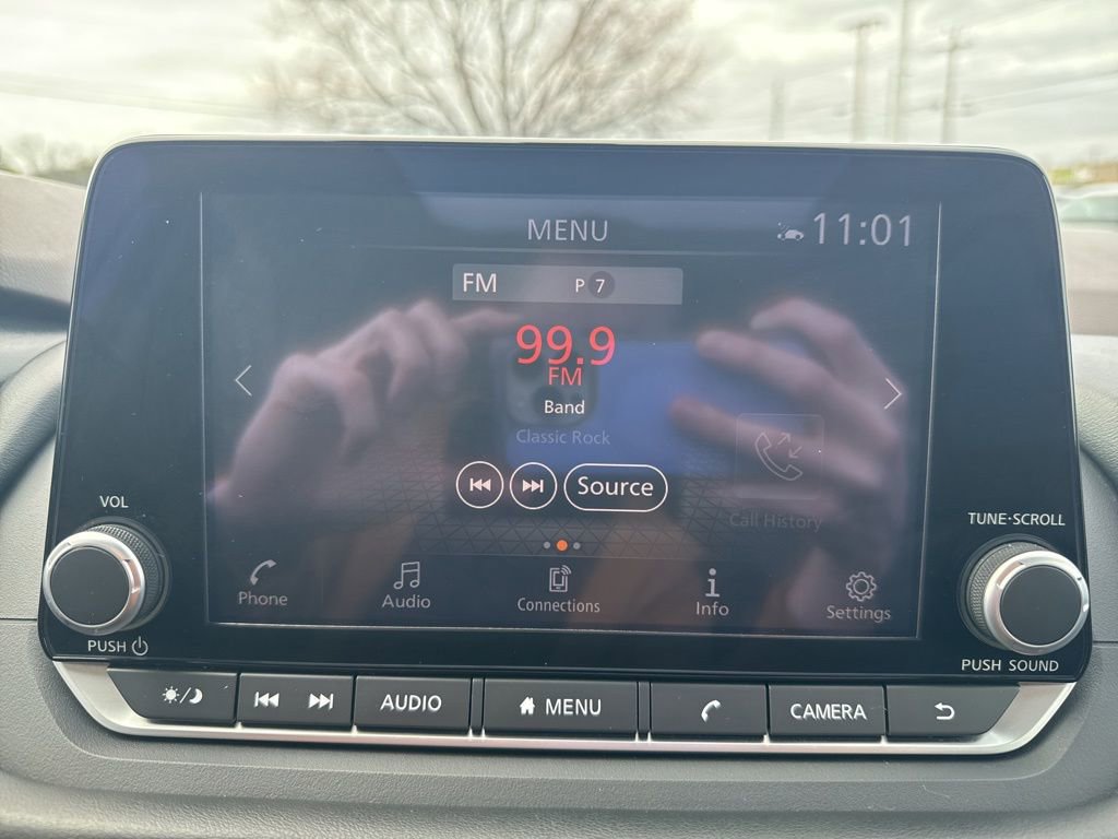 Used 2023 Nissan Rogue SV w/ SV Premium B Package AWD/4WD image 40