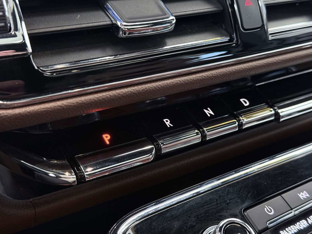 Used 2024 Lincoln Navigator Reserve AWD/4WD image 55