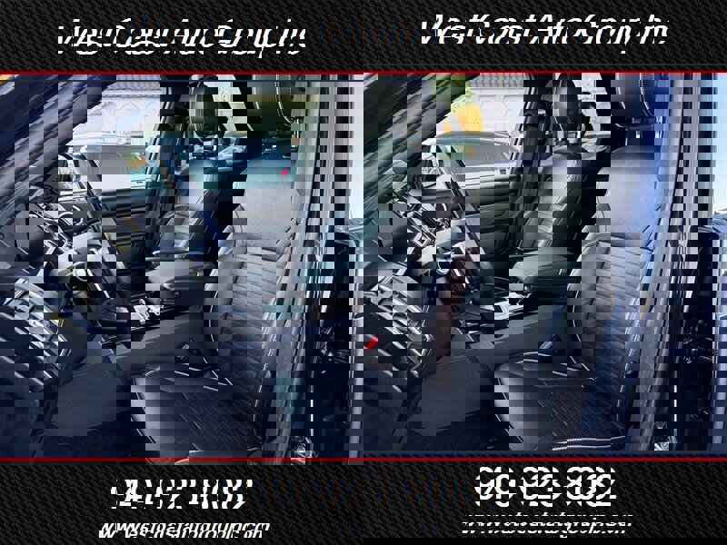 Used 2020 Land Rover Discovery HSE image 9