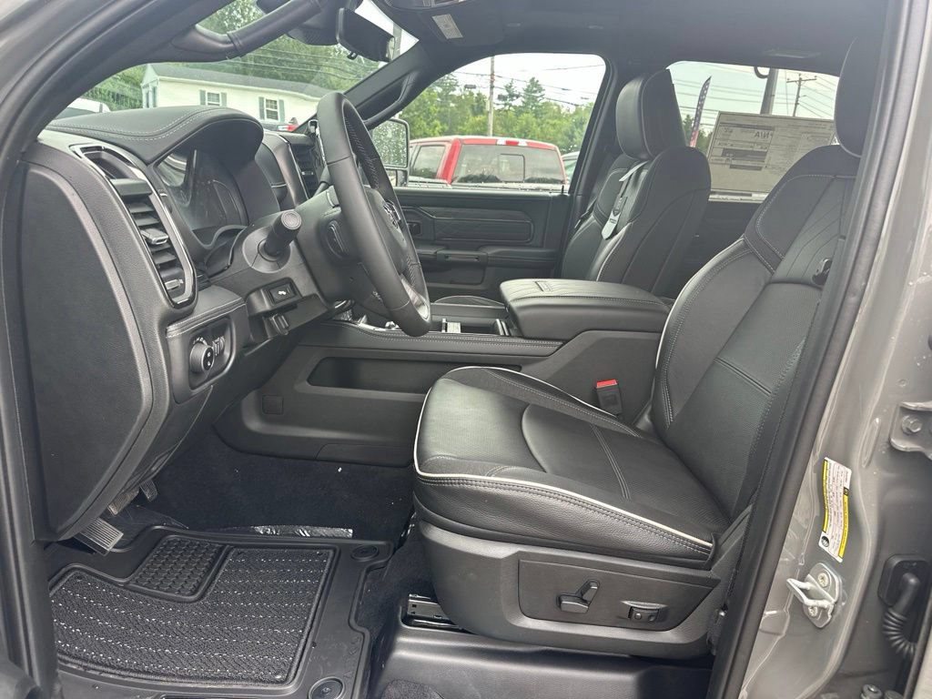 New 2027 RAM 2500 Limited AWD/4WD image 9