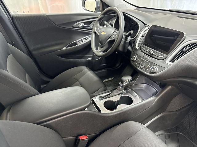 Used 2023 Chevrolet Malibu LS FWD image 26