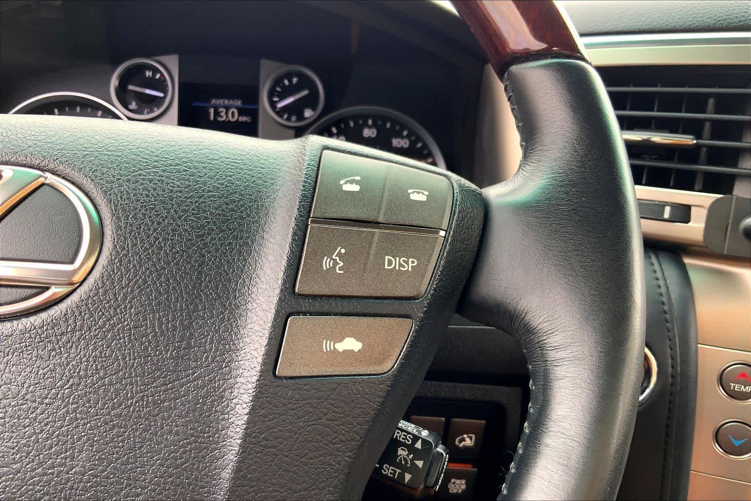 Used 2014 Lexus LX 570 4WD image 25