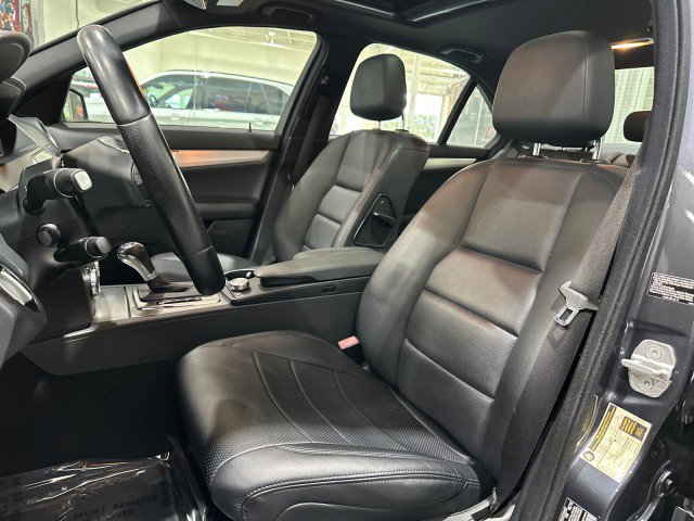 Used 2013 Mercedes-Benz C 250 Sedan image 5