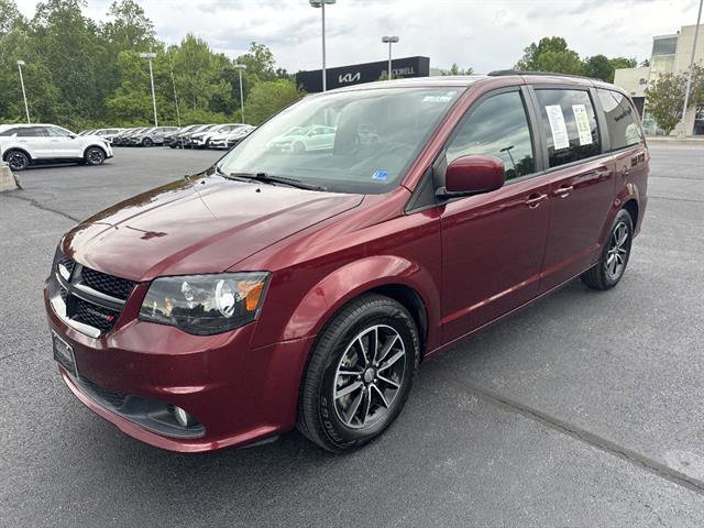Used 2019 Dodge Grand Caravan SE image 3