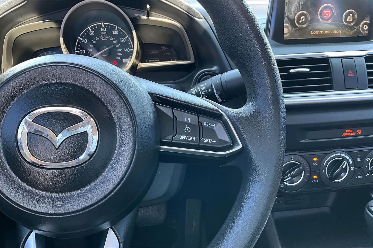 Used 2018 MAZDA MAZDA3 Sport w/ Preferred Equipment Package FWD image 24