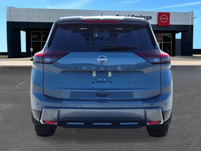 New 2025 Nissan Rogue SL image 4