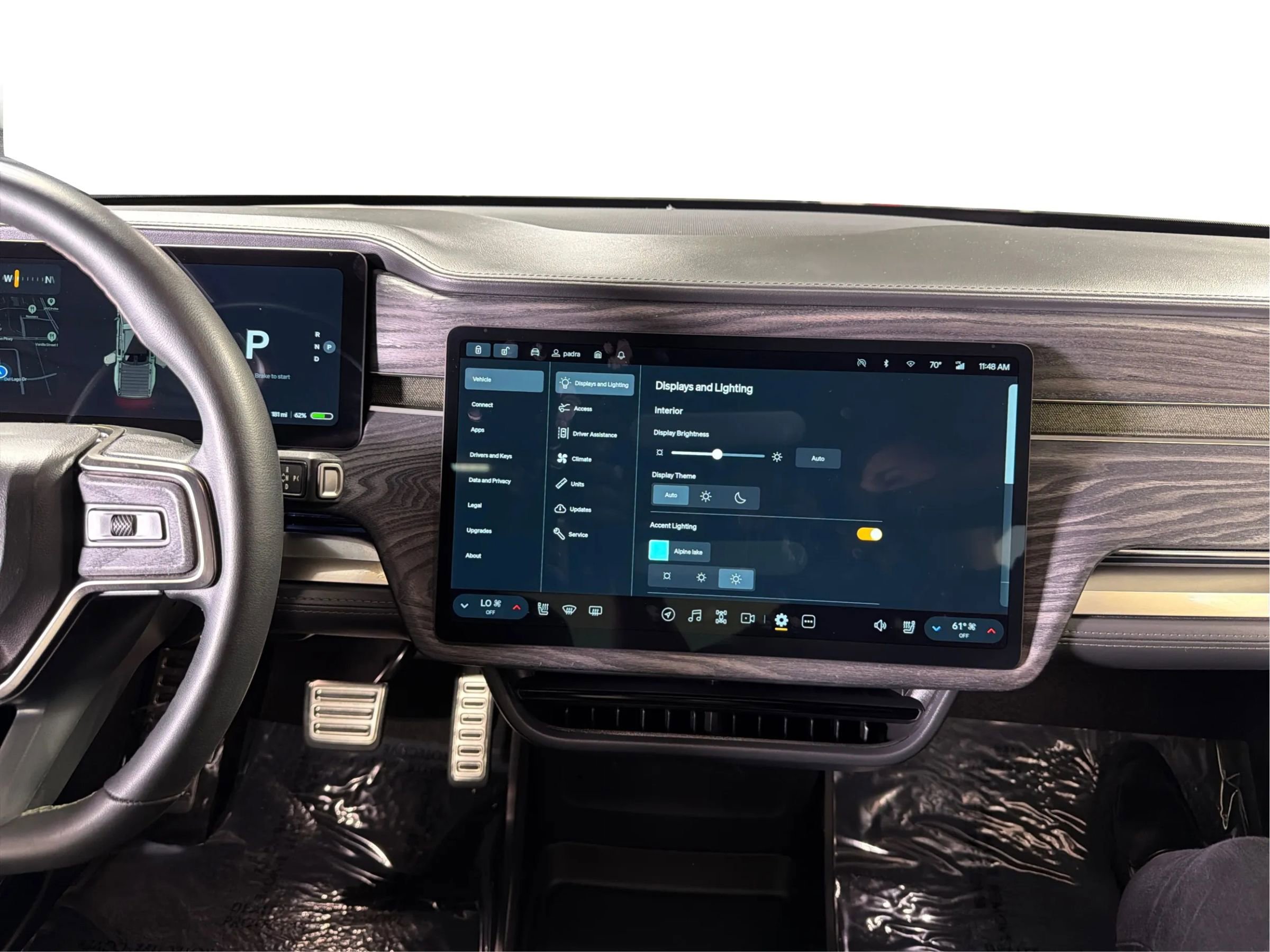 Used 2022 Rivian R1T Adventure AWD/4WD image 13