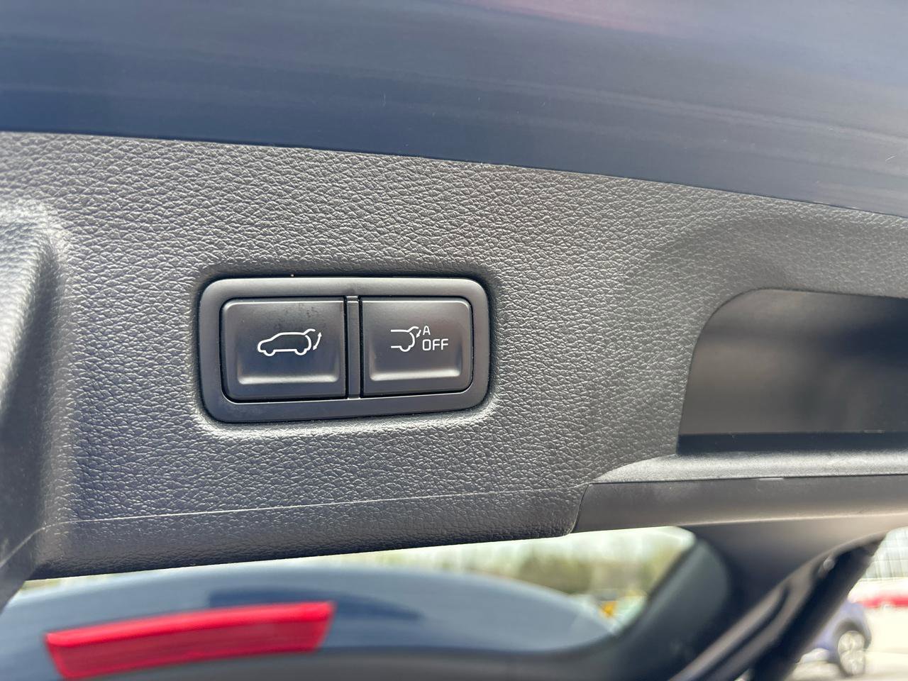 Used 2025 Kia Telluride S AWD/4WD image 37