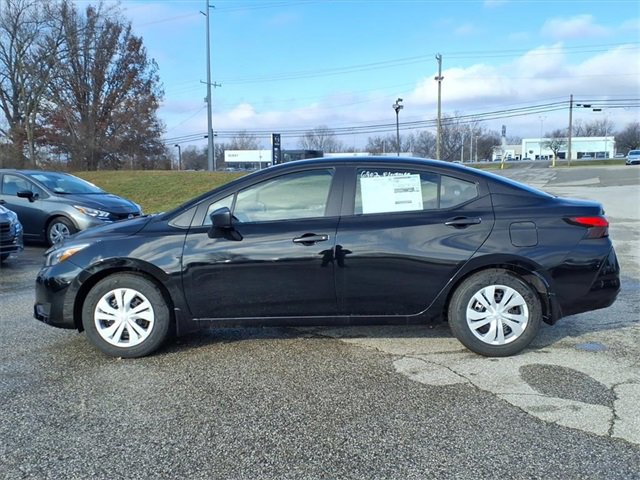 New 2025 Nissan Versa S w/ Trunk Package image 3