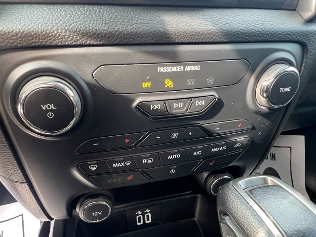 Used 2020 Ford Ranger Lariat w/ Equipment Group 501A Mid image 19