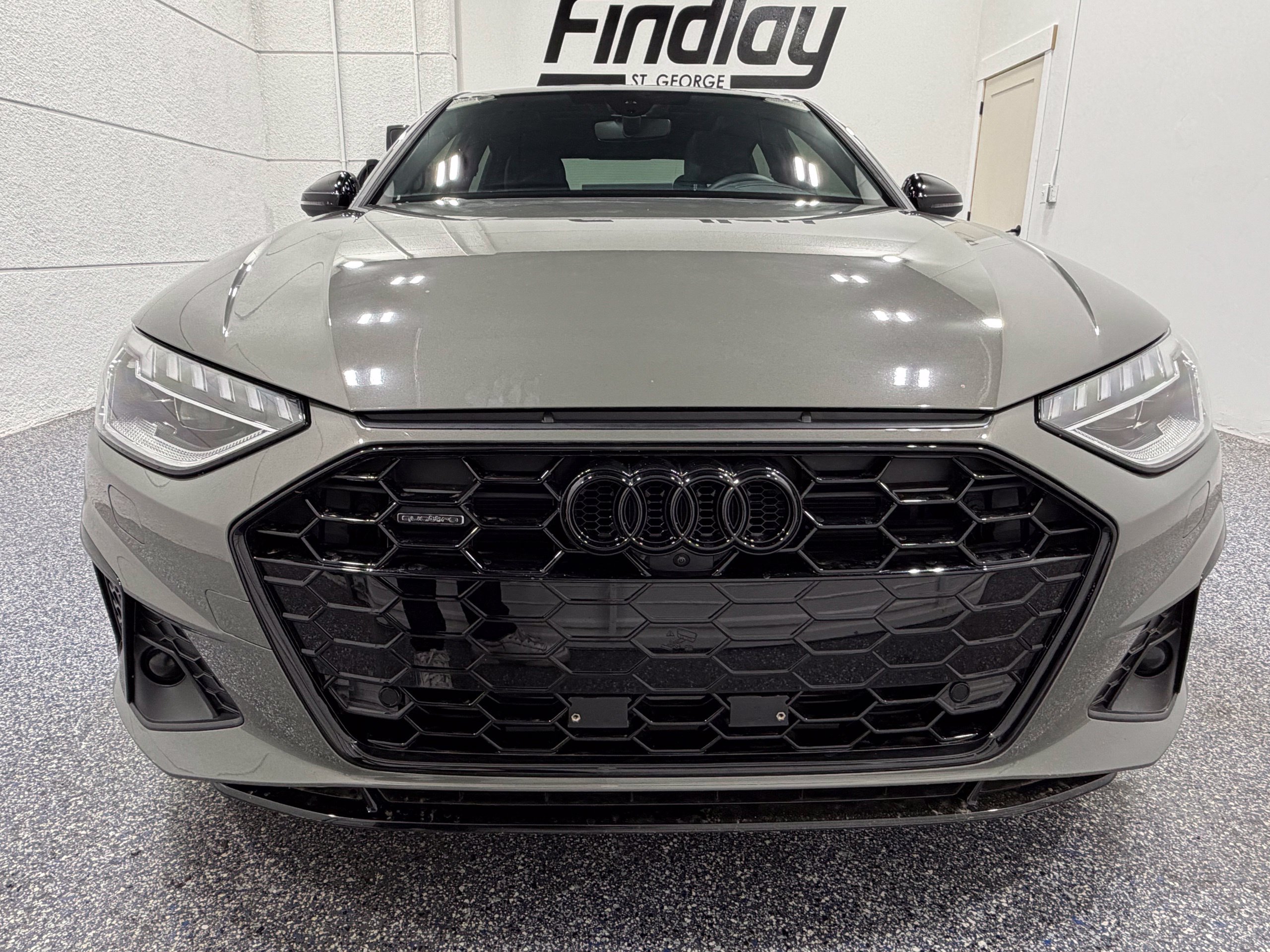 Used 2023 Audi A4 2.0T Prestige w/ Prestige Package AWD/4WD image 10