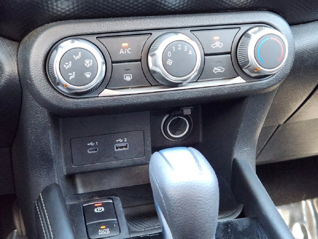 Used 2023 Nissan Kicks SV FWD image 20