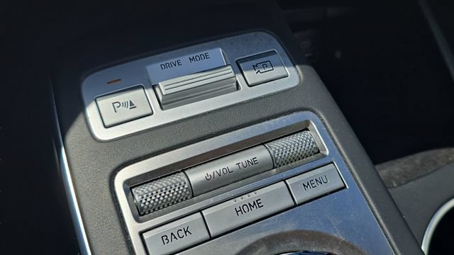 Used 2023 Genesis GV70 2.5T AWD/4WD image 29