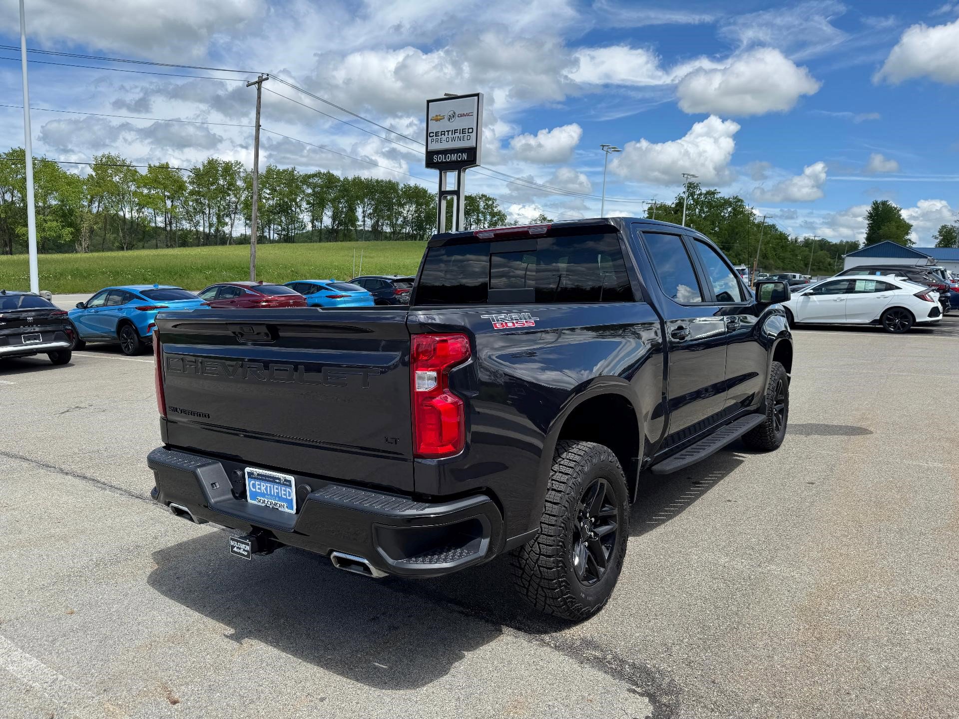 Certified 2024 Chevrolet Silverado 1500 LT Trail Boss w/ Convenience Package II image 11
