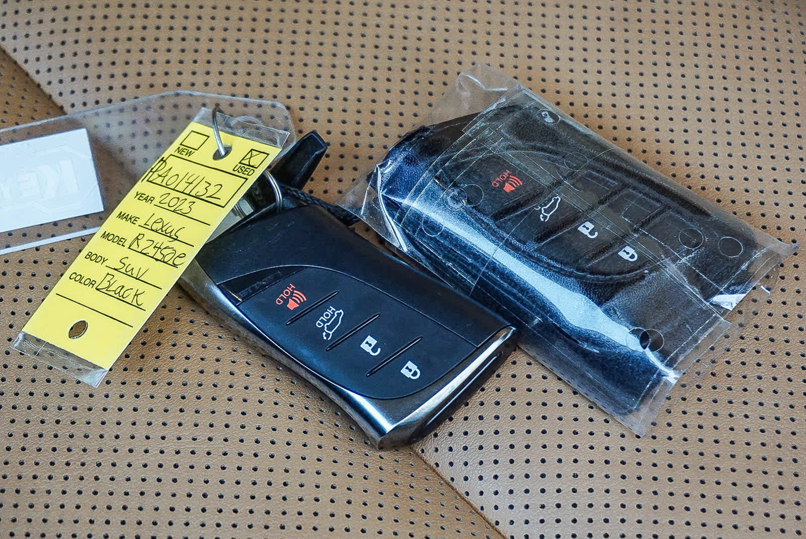 Certified 2023 Lexus RZ 450e Premium w/ Technology Package AWD/4WD image 27