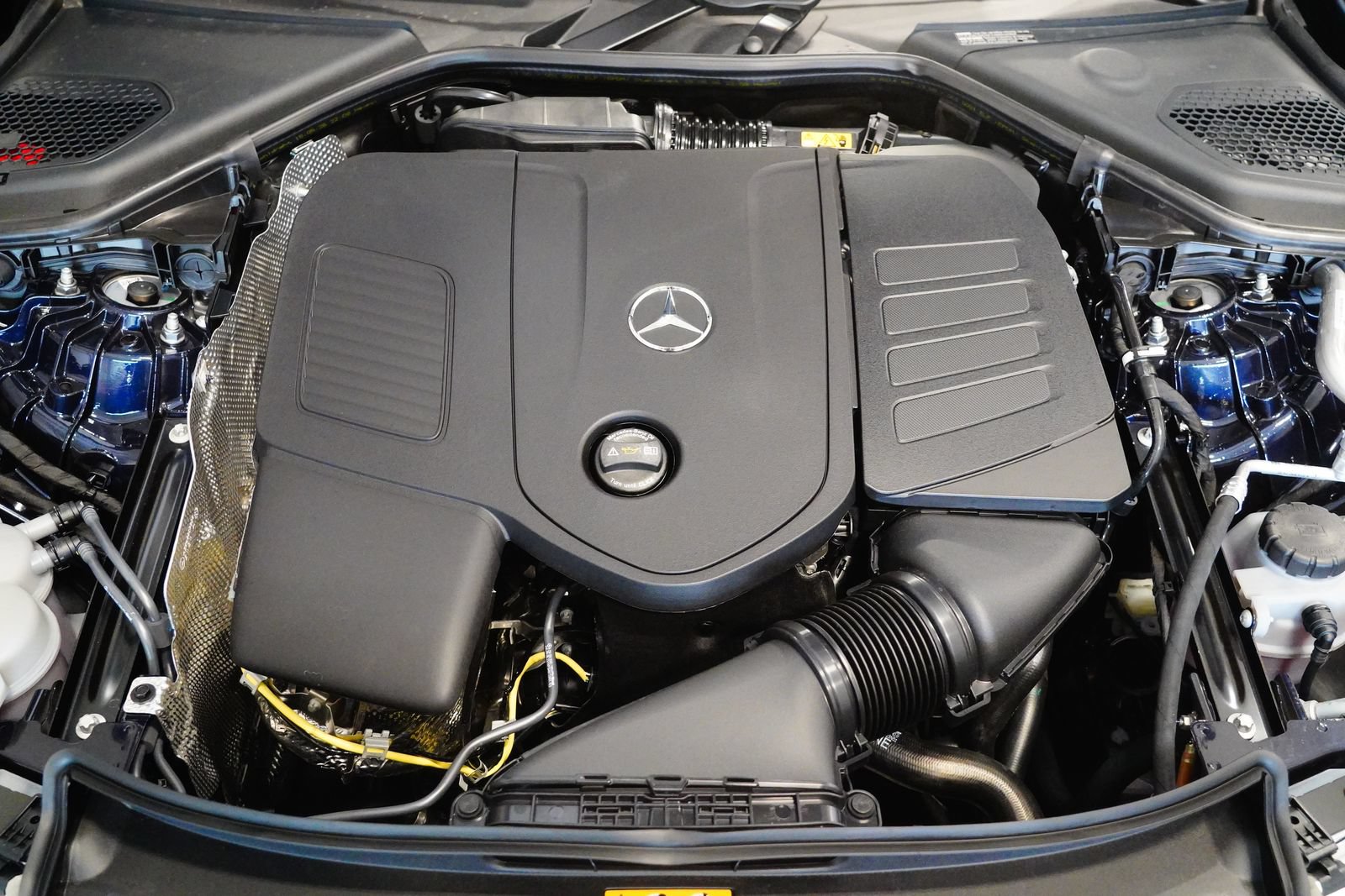 New 2027 Mercedes-Benz E 350 4MATIC Sedan image 31