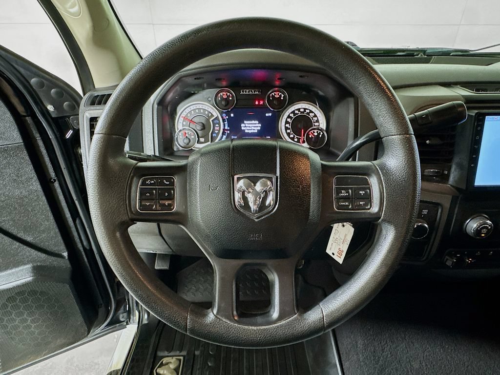 Used 2013 RAM 1500 Express AWD/4WD image 9