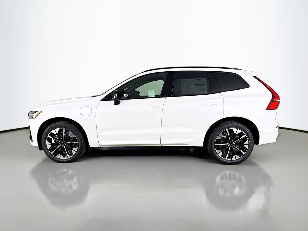 New 2026 Volvo XC60 T8 Plus w/ Protection Package Premier AWD/4WD image 4