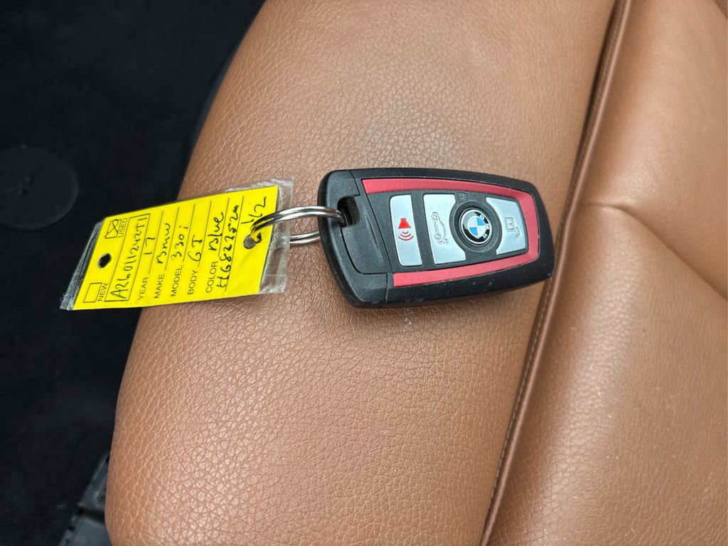 Used 2017 BMW 330i Gran Turismo xDrive image 34