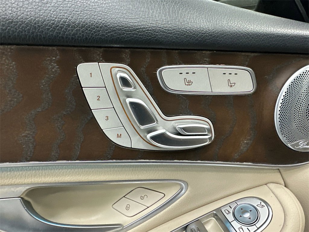 Used 2019 Mercedes-Benz GLC 300 GLC 300 Coupe image 11