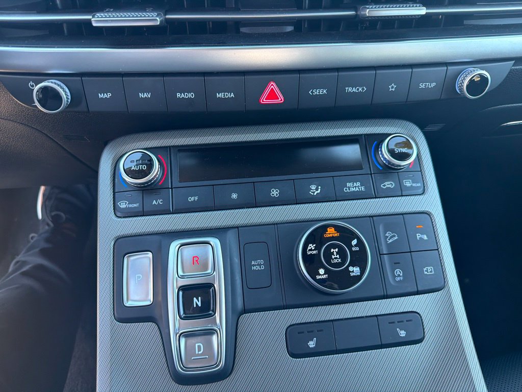 Certified 2025 Hyundai Palisade SEL AWD/4WD image 26
