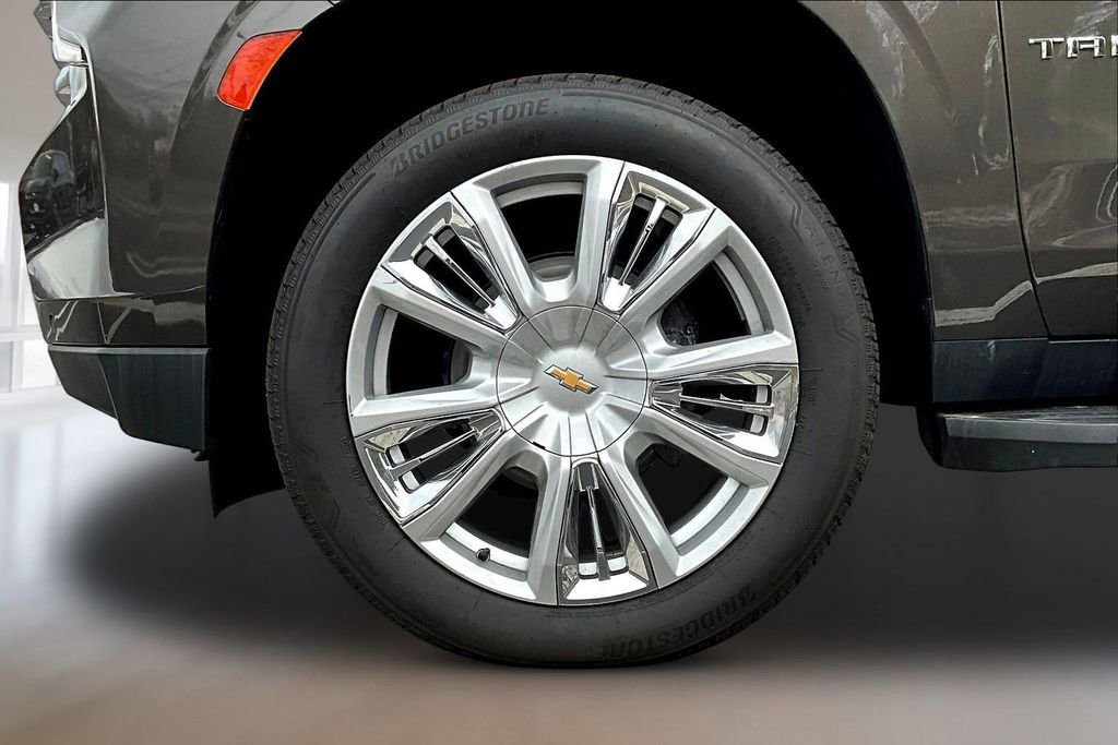 Used 2021 Chevrolet Tahoe High Country AWD/4WD image 34