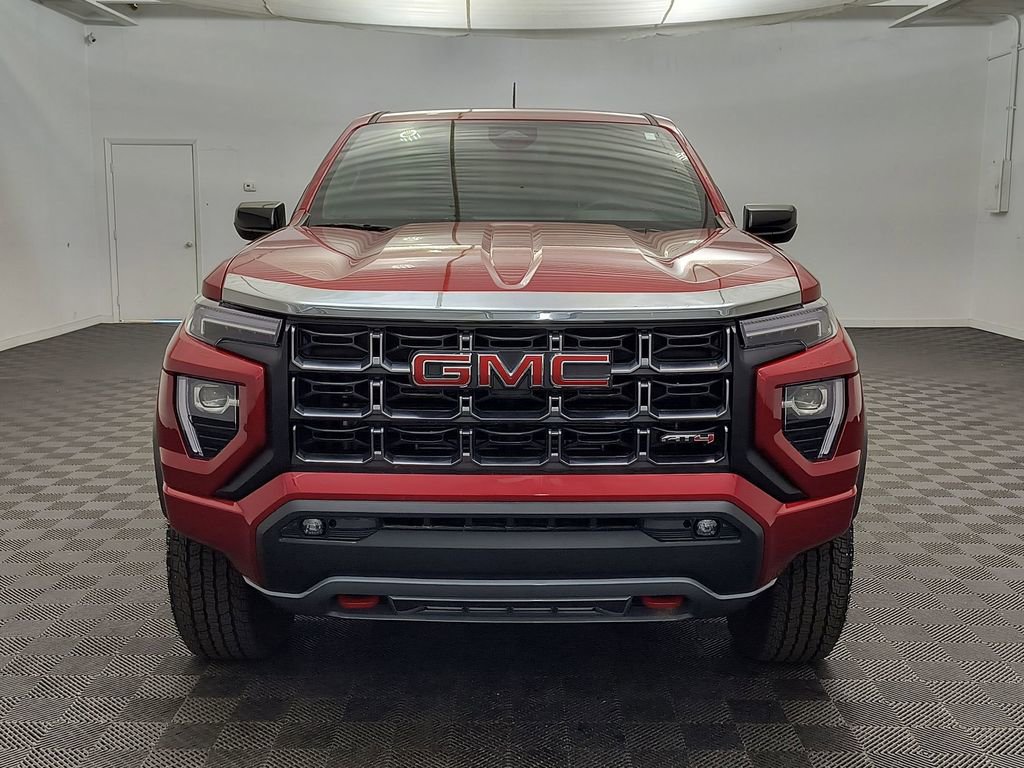 Used 2025 GMC Canyon AT4 AWD/4WD image 6