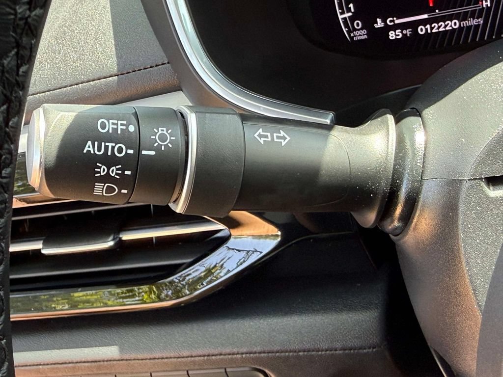 Certified 2025 Acura MDX w/ Technology Package FWD image 31