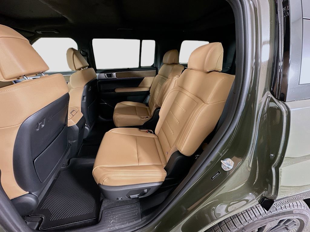 New 2026 Hyundai Santa Fe Calligraphy image 17